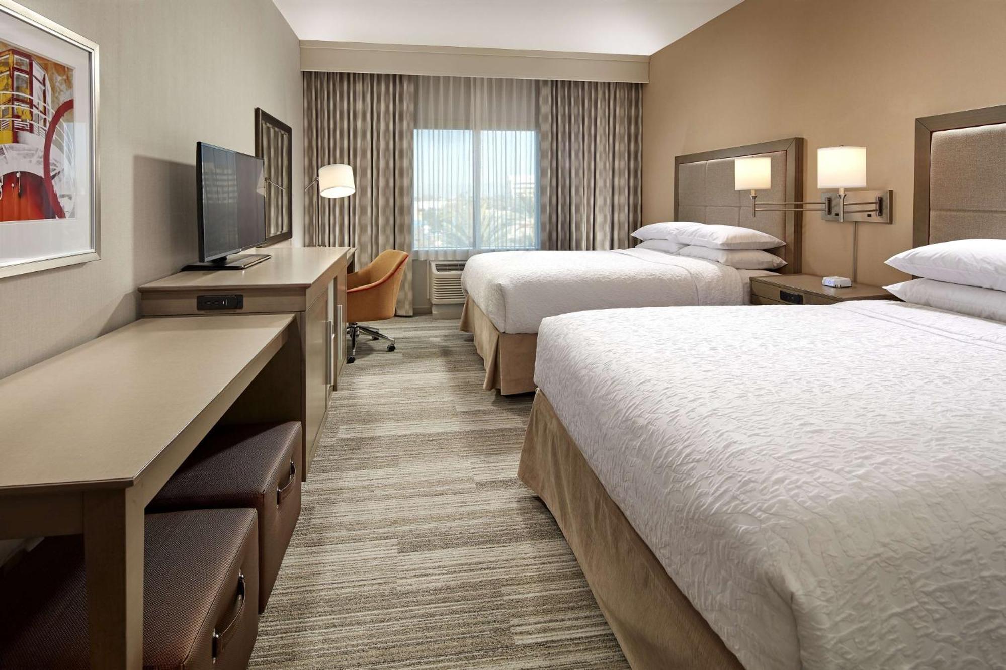 Hampton Inn Long Beach Airport, Ca Eksteriør billede