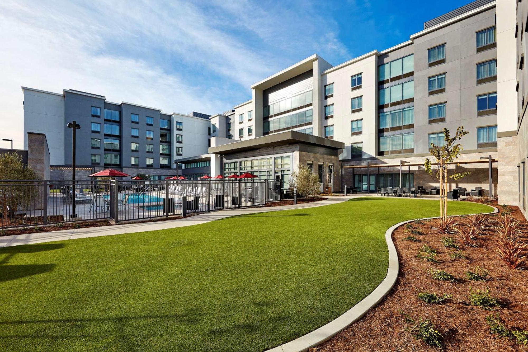 Hampton Inn Long Beach Airport, Ca Eksteriør billede