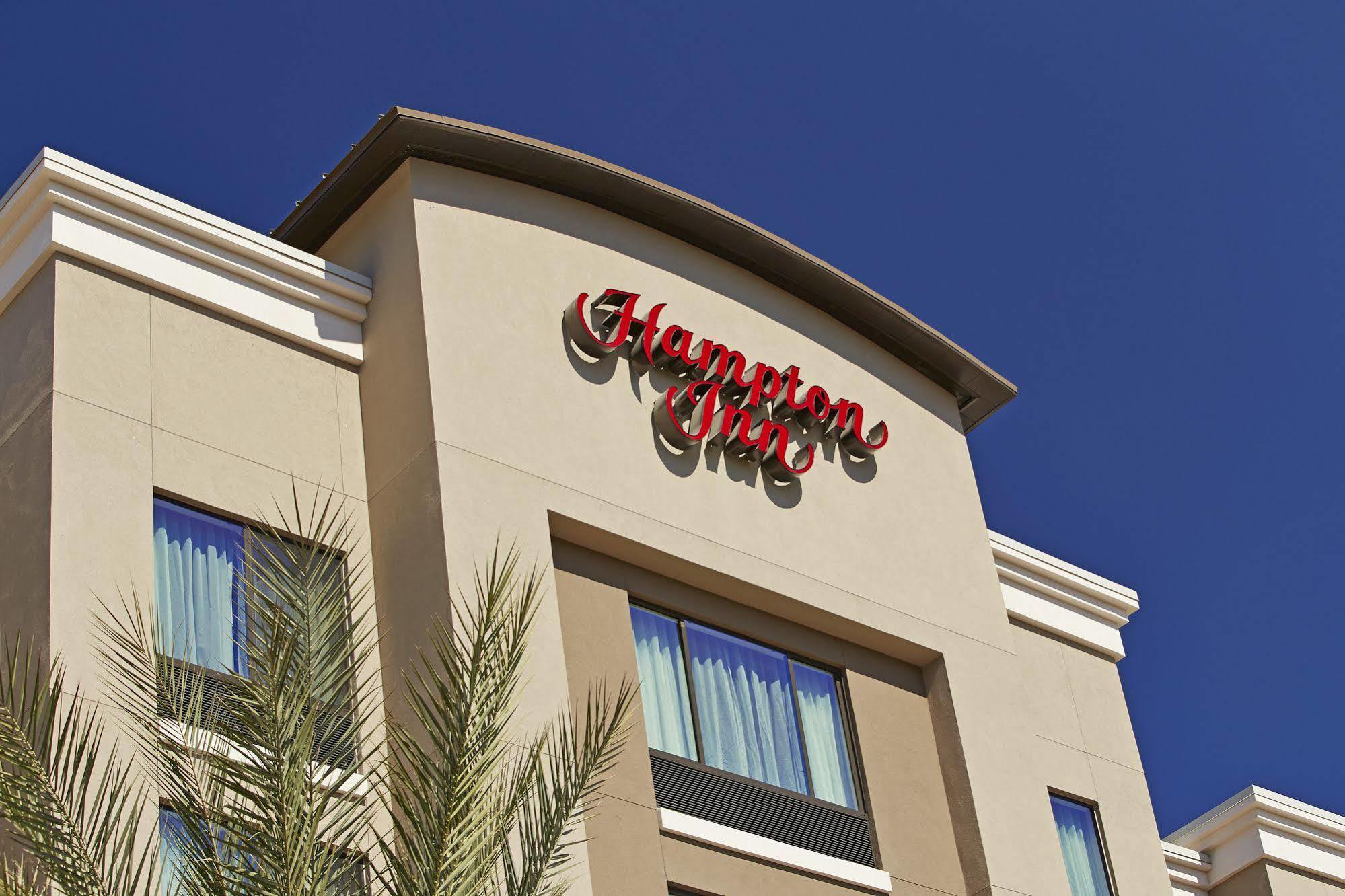 Hampton Inn Long Beach Airport, Ca Eksteriør billede