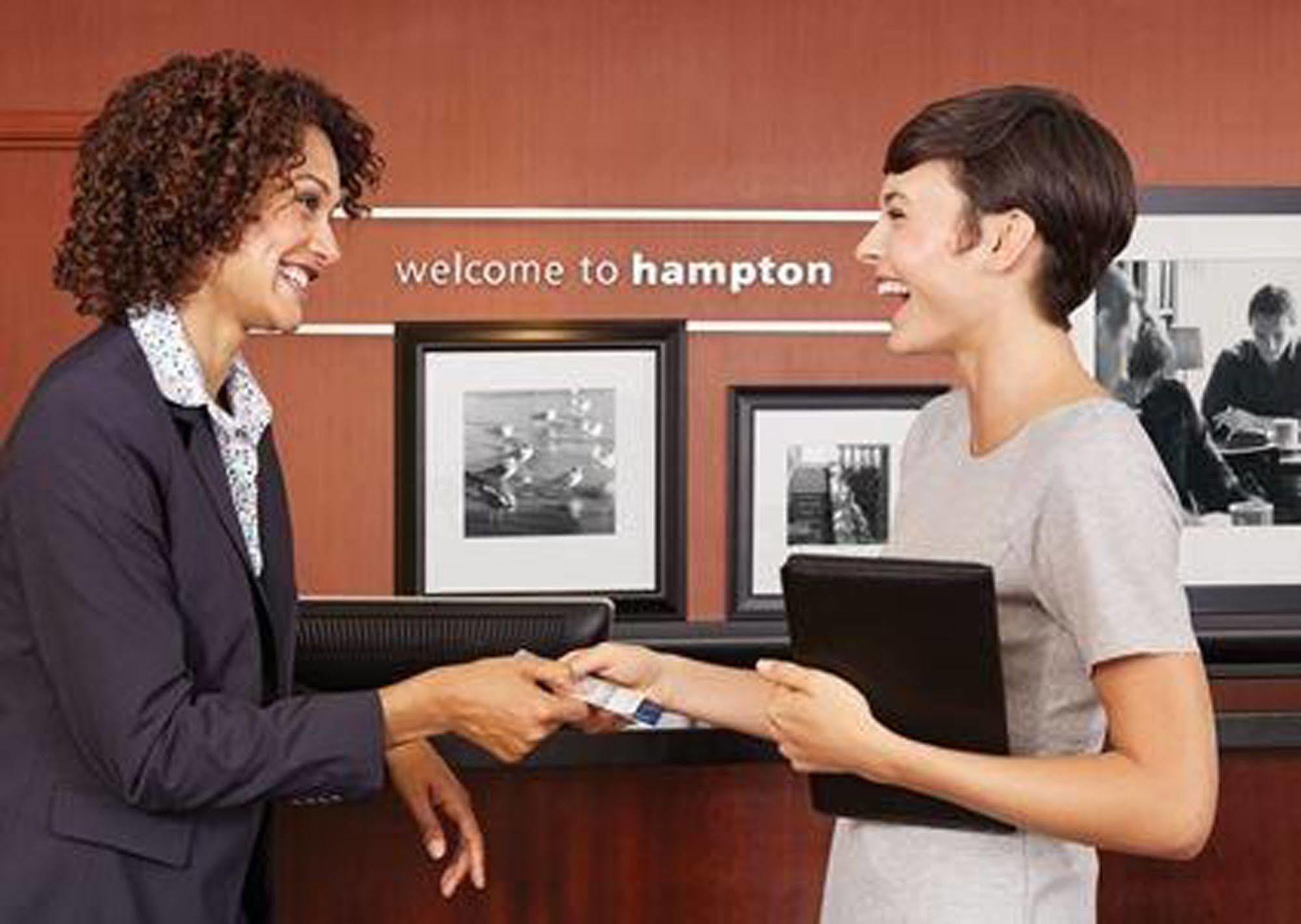 Hampton Inn Long Beach Airport, Ca Eksteriør billede